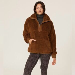 Varley size medium Appleton faux Sherpa sweatshirt